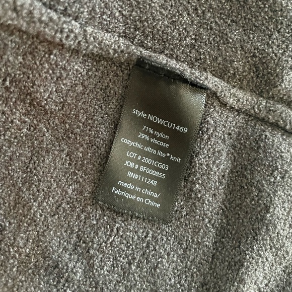 ☀️50% Off! Summer Sale☀️ BAREFOOT DREAMS CozyChic Ultra Lite Cardigan - Picture 4 of 5